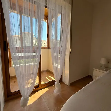 No Diposnible Appartement